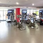 Chic Park Condo At Dubai Mall With Pool, Gym, Squash Courts, Games Room & Mini Theatre!