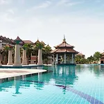 Royal Amwaj Studio Apartments, Palm Jumeirah, Free Beach And Pool Access