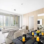First Class 3Br Trendy Urban Hideaway
