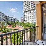 Modern 1Br Apt Noor 1 With Serene Outlook By Vibel