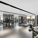 Vayk - Modern 1 Bd Apartment In A New Community