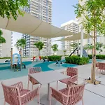 Offer! Private Beach Access 1 Bedroom Apartment- Beachfront