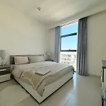 Charming 3 Bedrooms Apartment In Dubai Hills