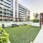 Azizi Riviera 43 - Ample Studio In Meydan