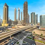 Chic 2Br Near Dubai Mall & Burj L Canal & City View I 5 Pax