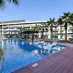 Stylish 1Br Apt With Gym, Pool & Private Parking