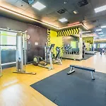 Remodeled 1Br With Sky