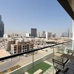 Luxe Comfort 1Br In Binghatti Venus-05