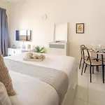 Frank Porter - Elite Sports Residence