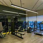 Urbanhomes - Luxury And Cozy 3Bdr Apartment In Business Bay Canal View