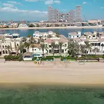 Pristine Paradise Villa In Palm Jumeirah