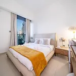 Burj Views Elegance From 3 Bedroom Apartment 214-A1-3