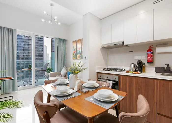 Ultimate Stay / Big Terrace / Brand New / Business Bay / 4 People