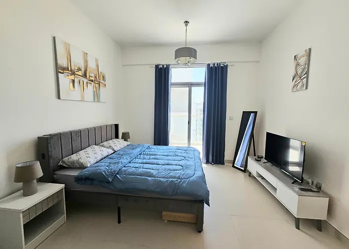 Cozy Studio Apartment Al Furjan
