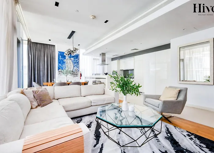 Beautiful 2 Bed Apartment In Bluewaters 10