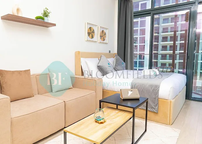 Bloomfields Stu City View Azizi Riviera Meydan