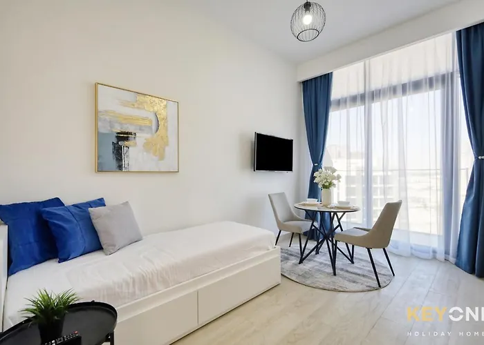 Riviera Radiant Studio Suite 6