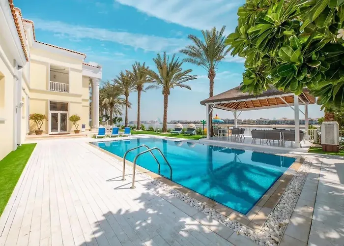 Pristine Paradise Villa In Palm Jumeirah