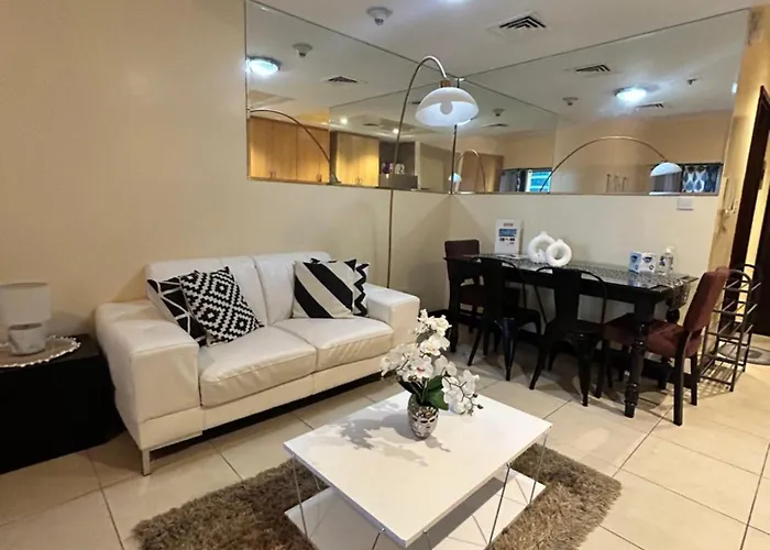 Click Stay - Jlt - Studio & Balcony Lakes View Entire Apartment -Jn