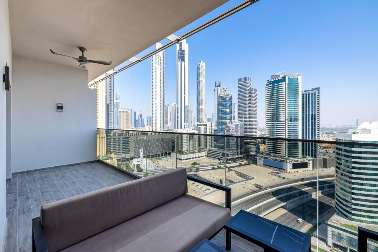 1Br Plus Study Mag 318 Canal View Business Bay Apartment