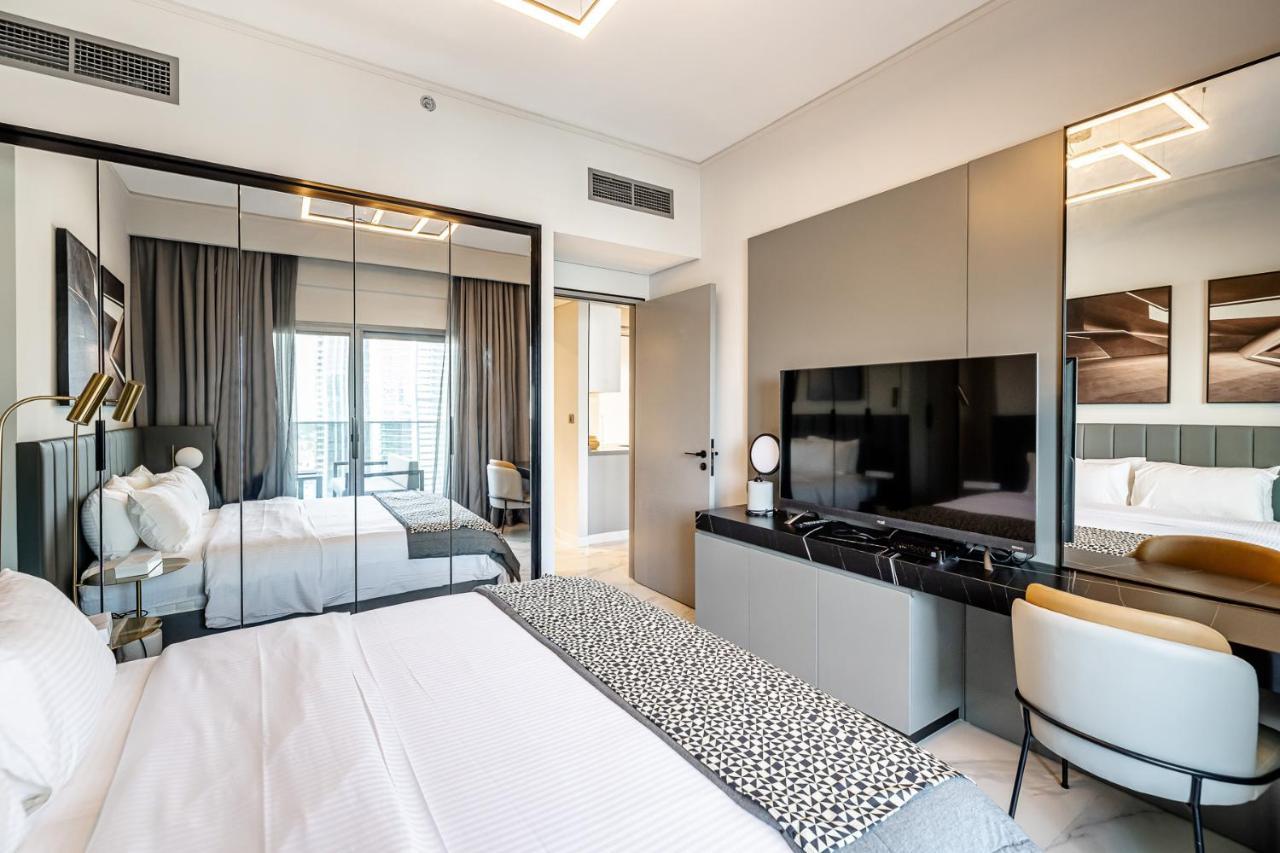 Apartment 1Br Plus Study Mag 318 Canal View Business Bay