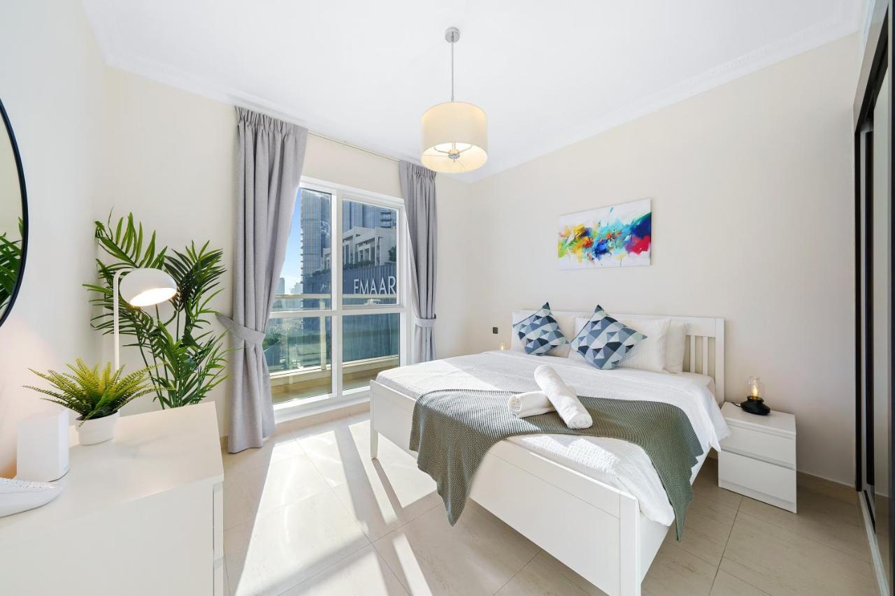 Apartment Bright & Vibrant 2br+kids 7min To Mall *
