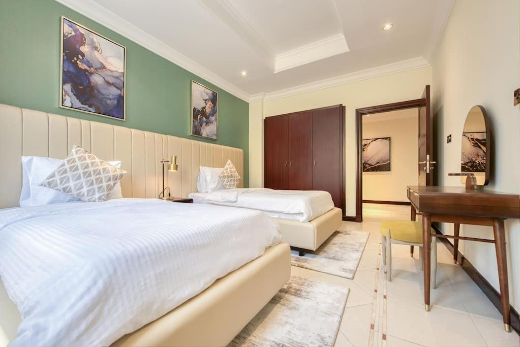 Villa Sol Living - Chic 5br Garden W/pool & Beach In Palm Jumeirah *