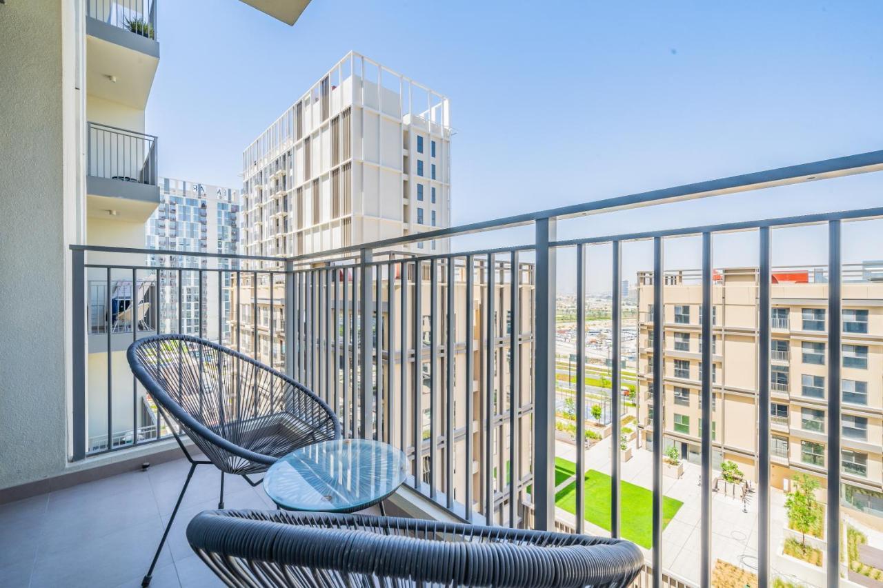 Chic 1br In Park Heights 2 - Hills * Dubai