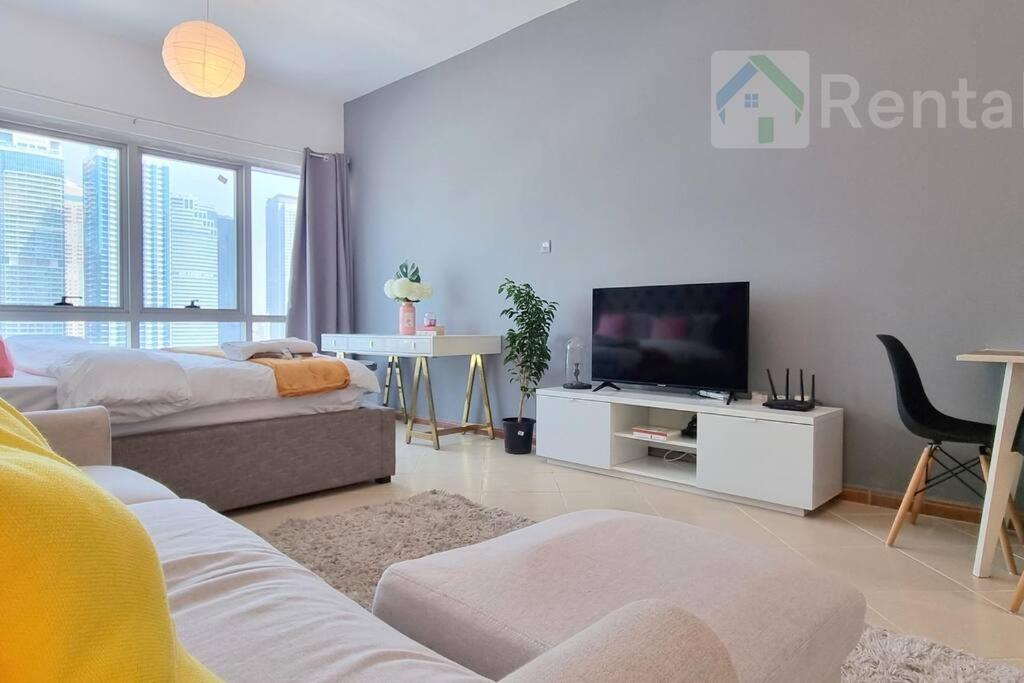 Lxury Near To Metro Station & Zone Apartment *