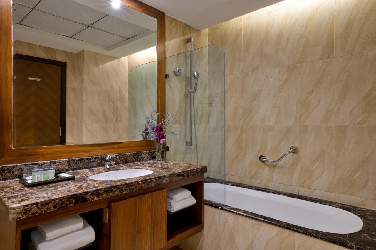 La & Hotel 4*