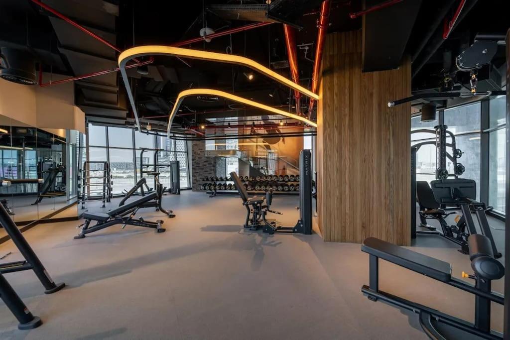 Opulent In 15 Northside Dubai
