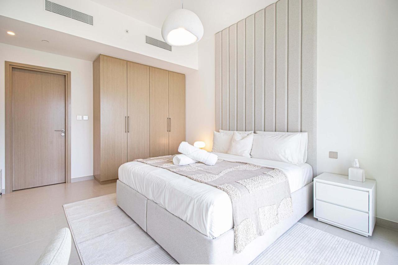Apartment Havenue At Burj Royale - Full Burj Khalifa View - 2 Bed - Pool - Gym