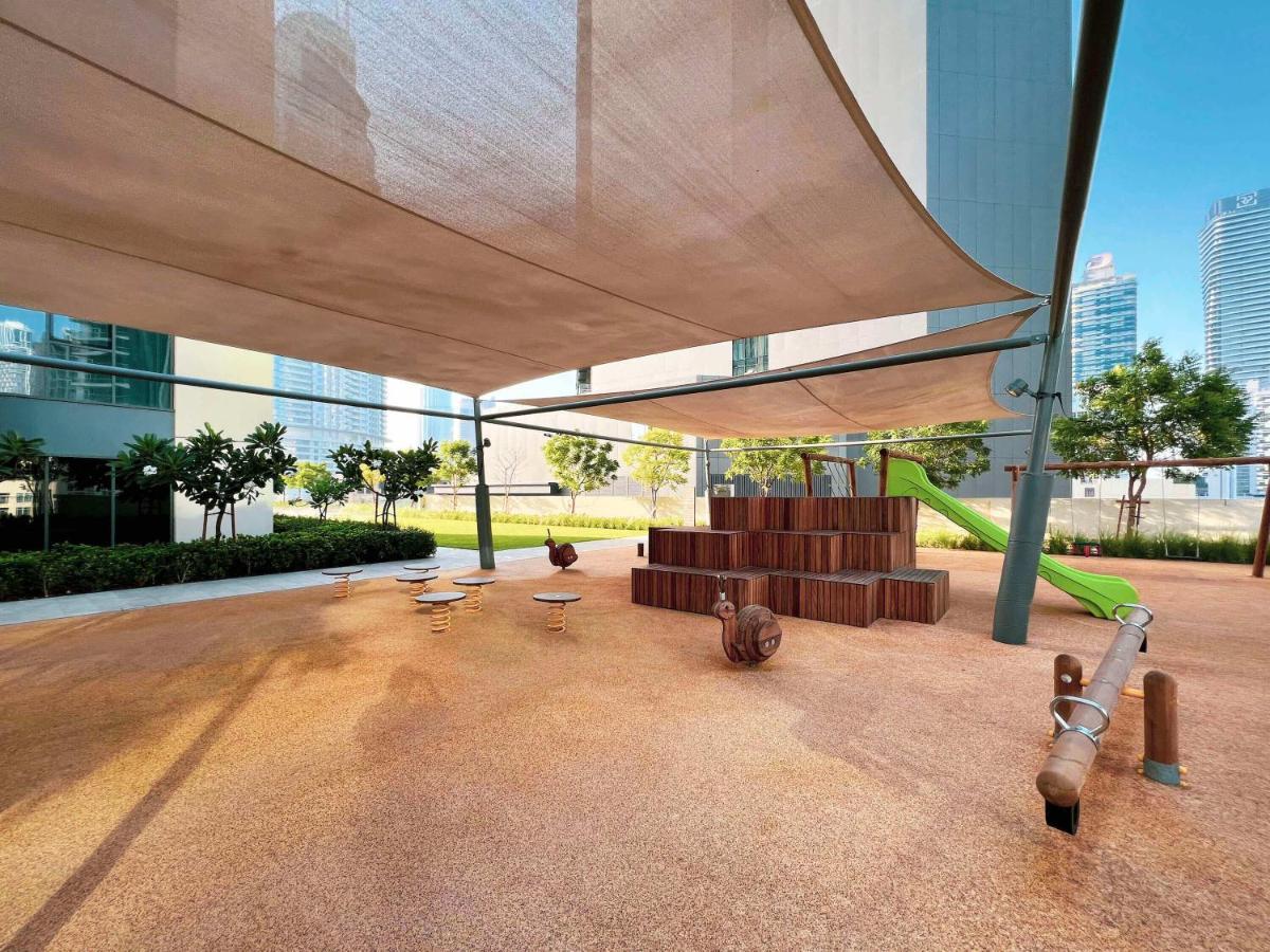 Havenue At Burj Royale - Full Burj Khalifa View - 2 Bed - Pool - Gym Apartment *