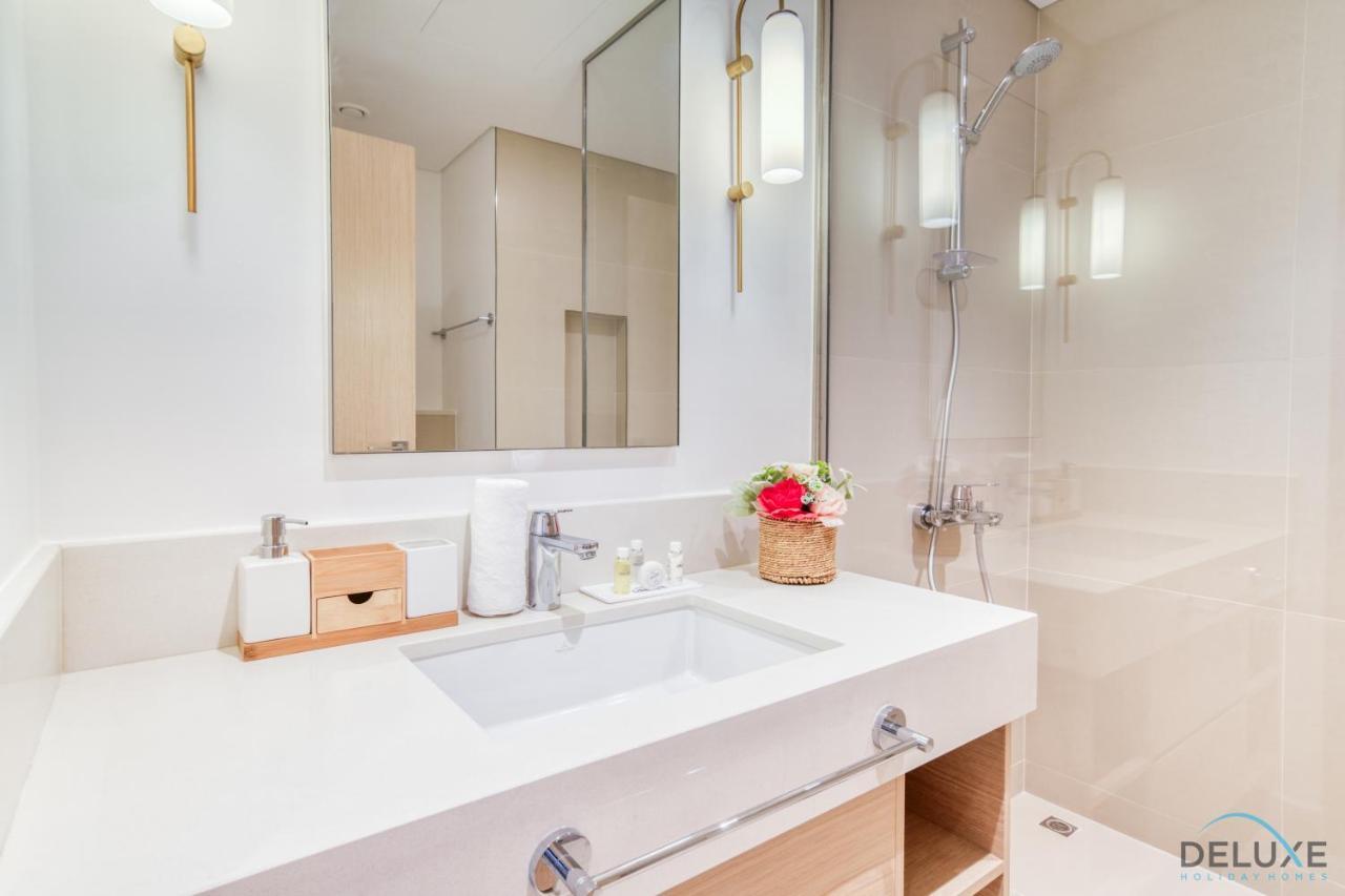 Unbeatable Chic 1br With Amazing Views By Deluxe Homes Apartment *