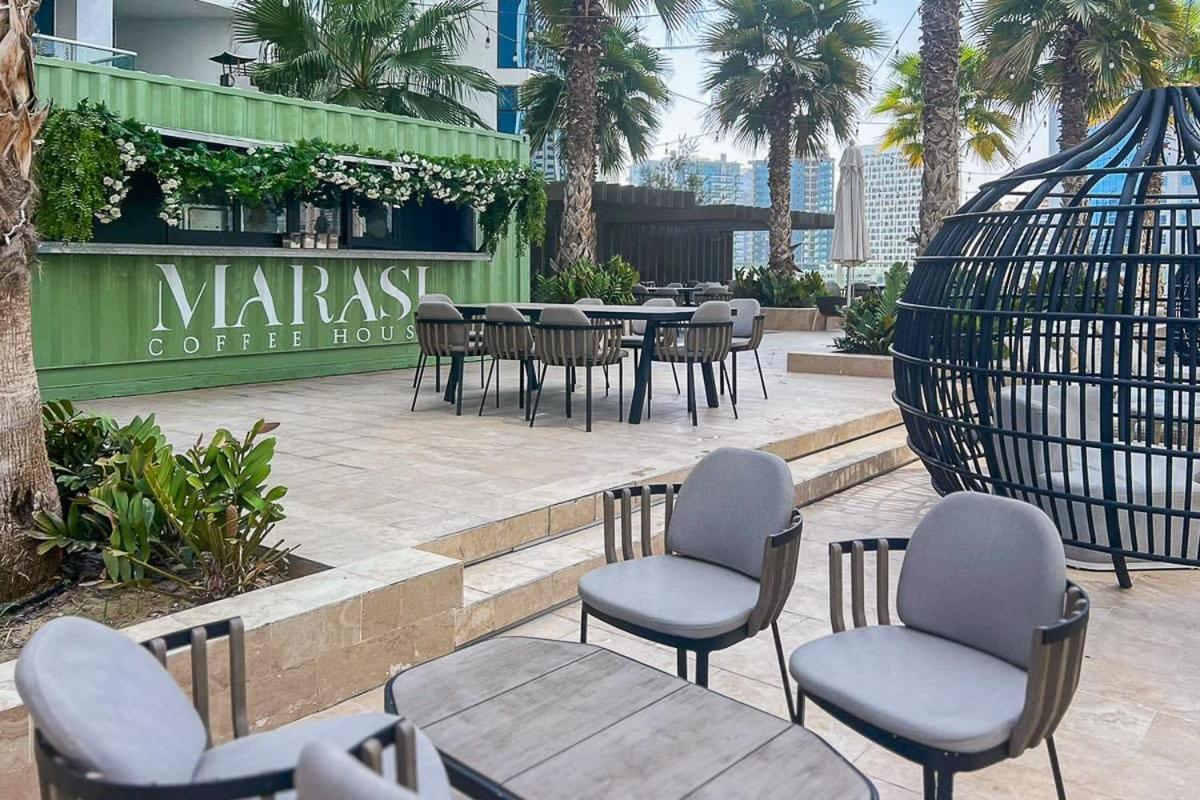 Apartment Frank Porter - Damac Maison Prive A Dubai