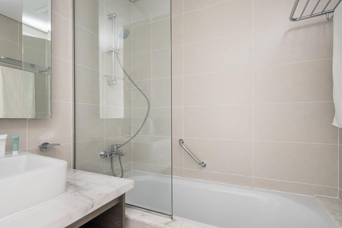 Frank Porter - Damac Maison Prive A