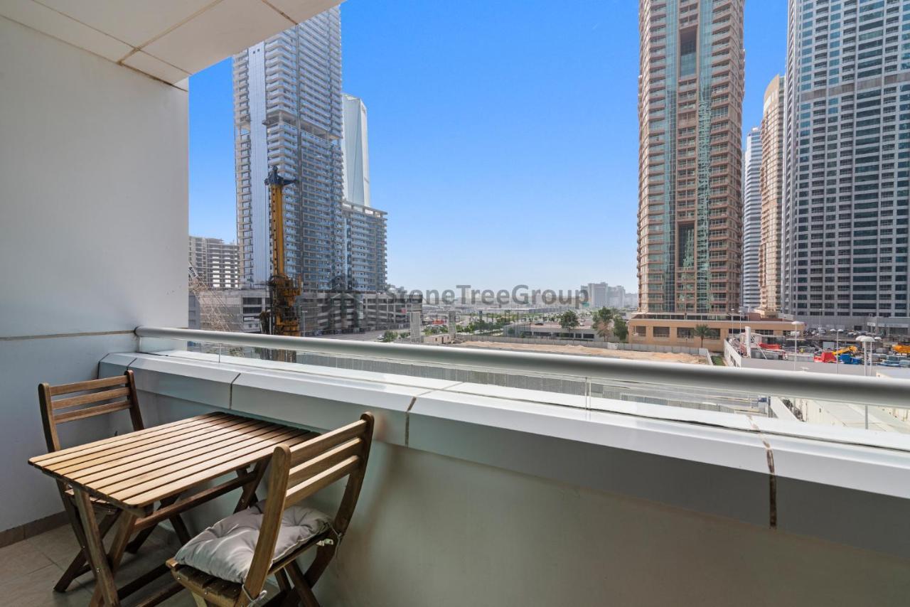 Stonetree - New In Jlt Apartment Dubai