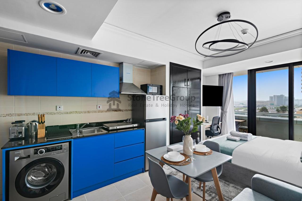 Stonetree - New In Jlt *