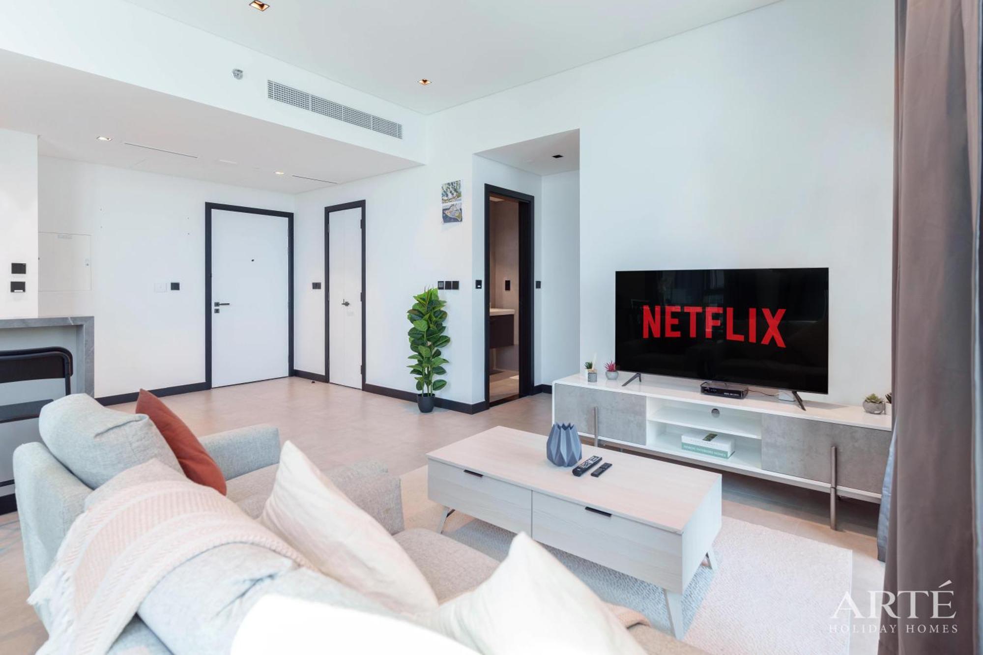 Apartment Arte - Chic 1 Bedroom Stylish Living! Dubai