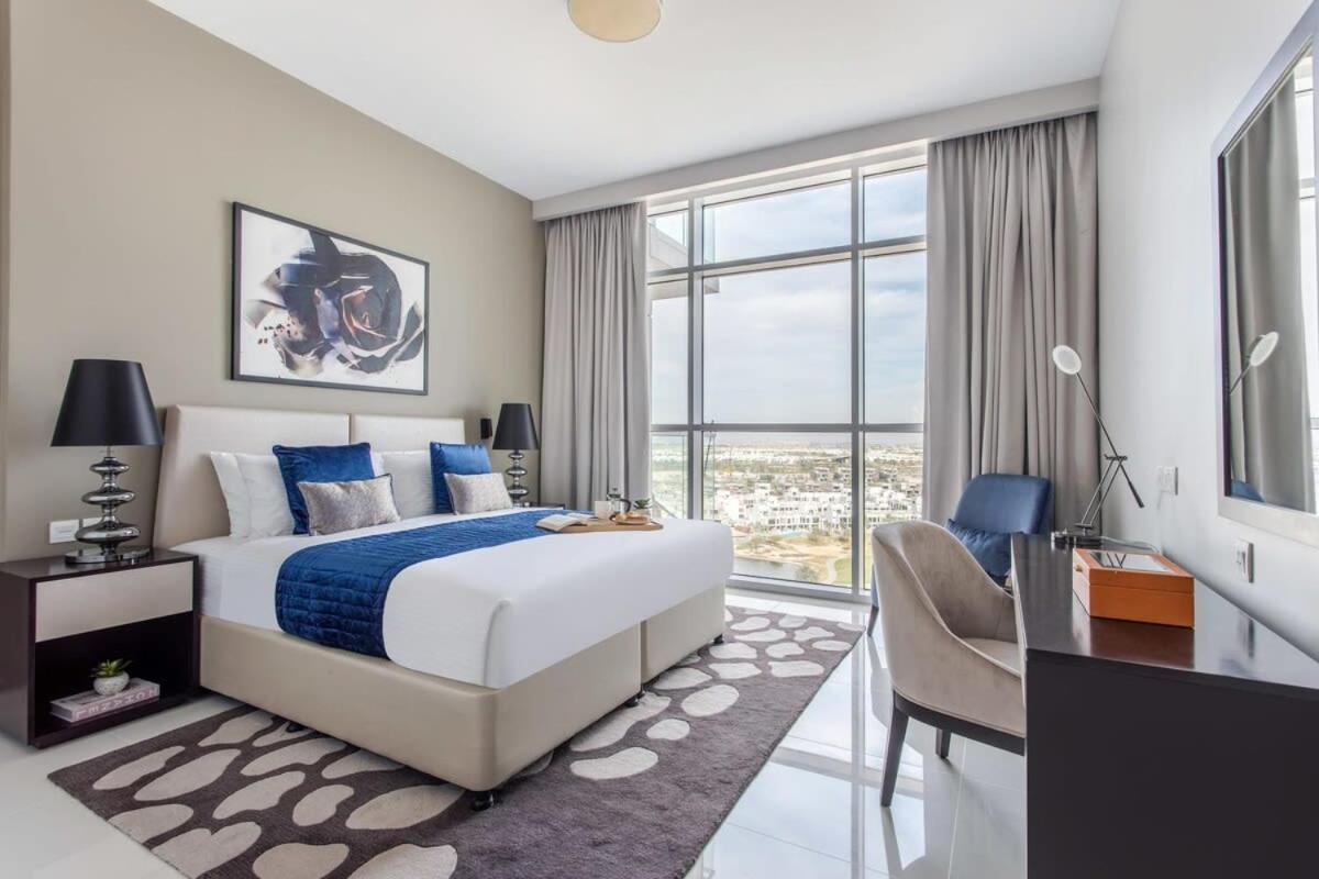 Frank Porter - Artesia Tower D Apartment