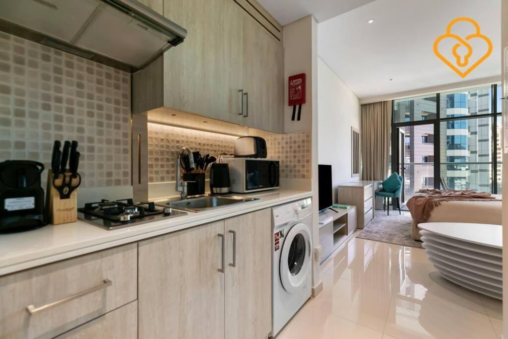 Apartment Keysplease W/beach Access Near Mall, Palm Jumeirah