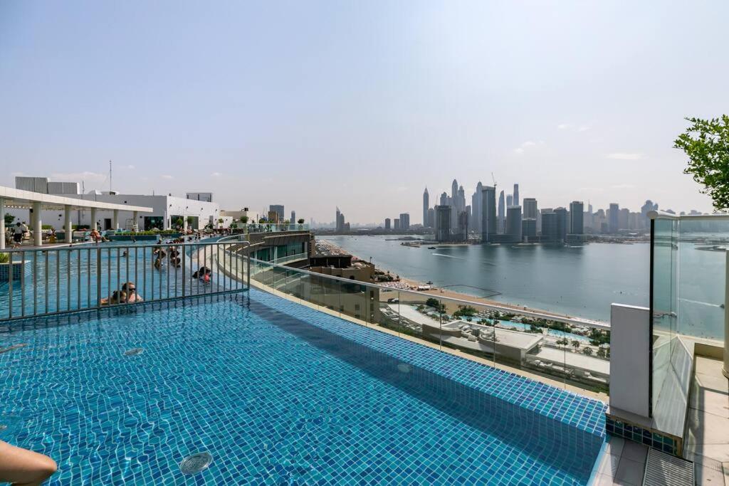 Keysplease W/beach Access Near Mall, Palm Jumeirah * Dubai