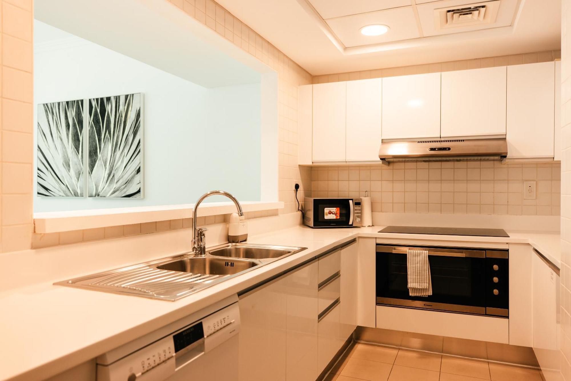 Seaside 2br Wz Panoramic Sea Views & Pool Paradise - 19ab02 Dubai