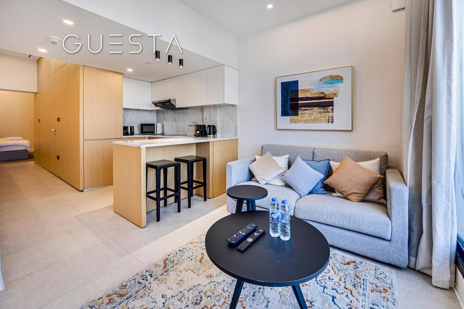 Royal Amwaj Apartments, Palm Jumeirah, Free And Pool Access Dubai