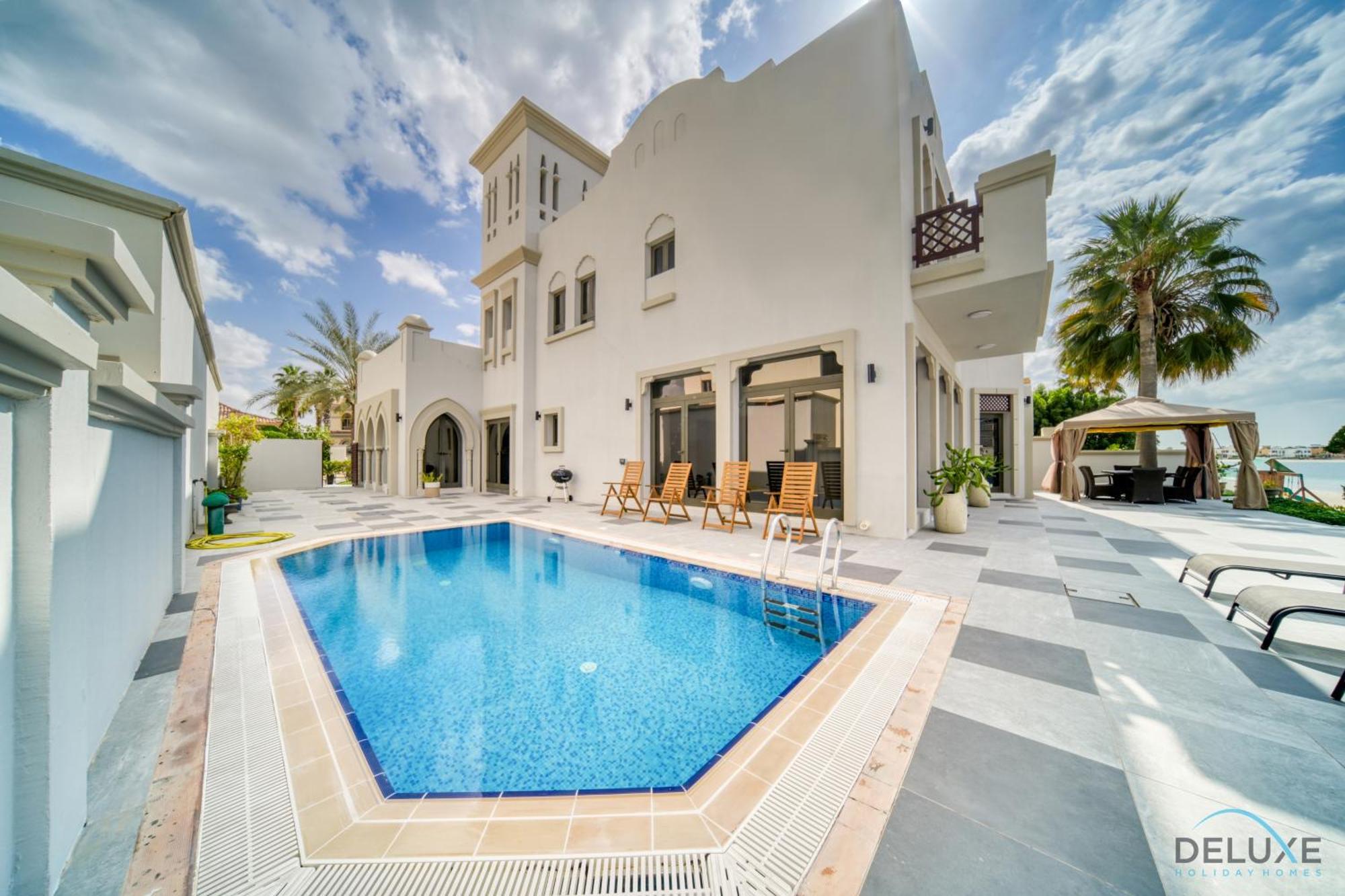 Seaside 5br With Assistant's And Access On Palm Jumeirah By Deluxe Homes * Dubai
