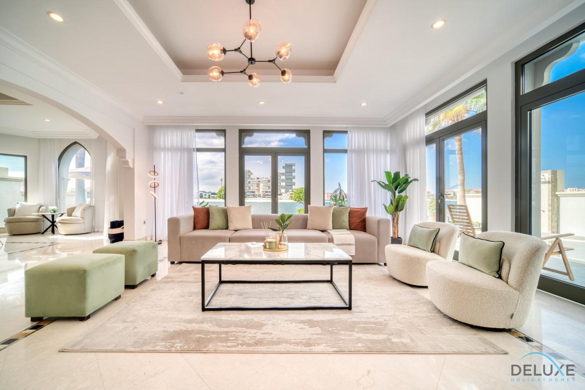 Apartment Seaside 5br With Assistant's And Access On Palm Jumeirah By Deluxe Homes Dubai
