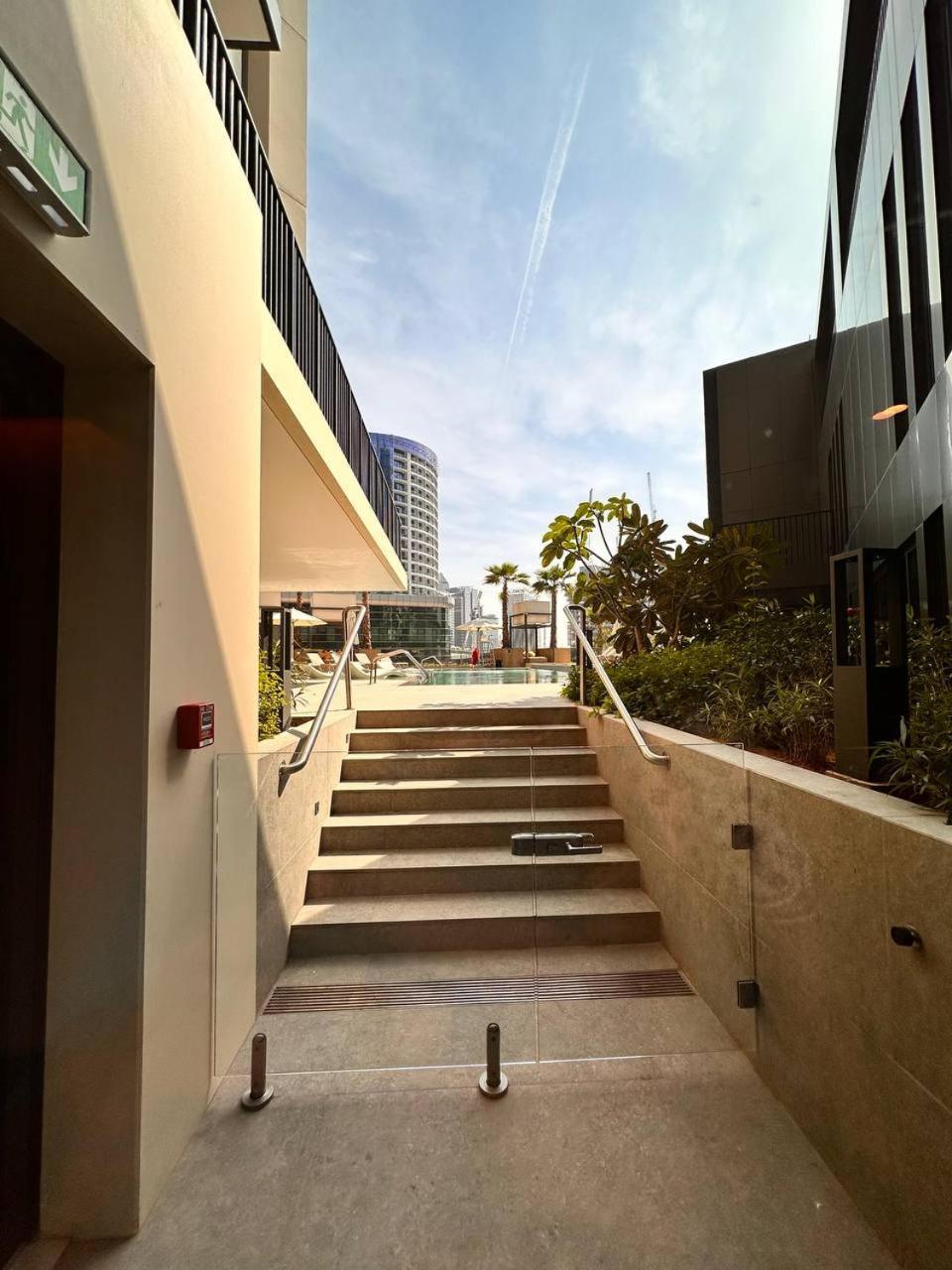 Citihome - Living As Its Near Burj Khalifa *