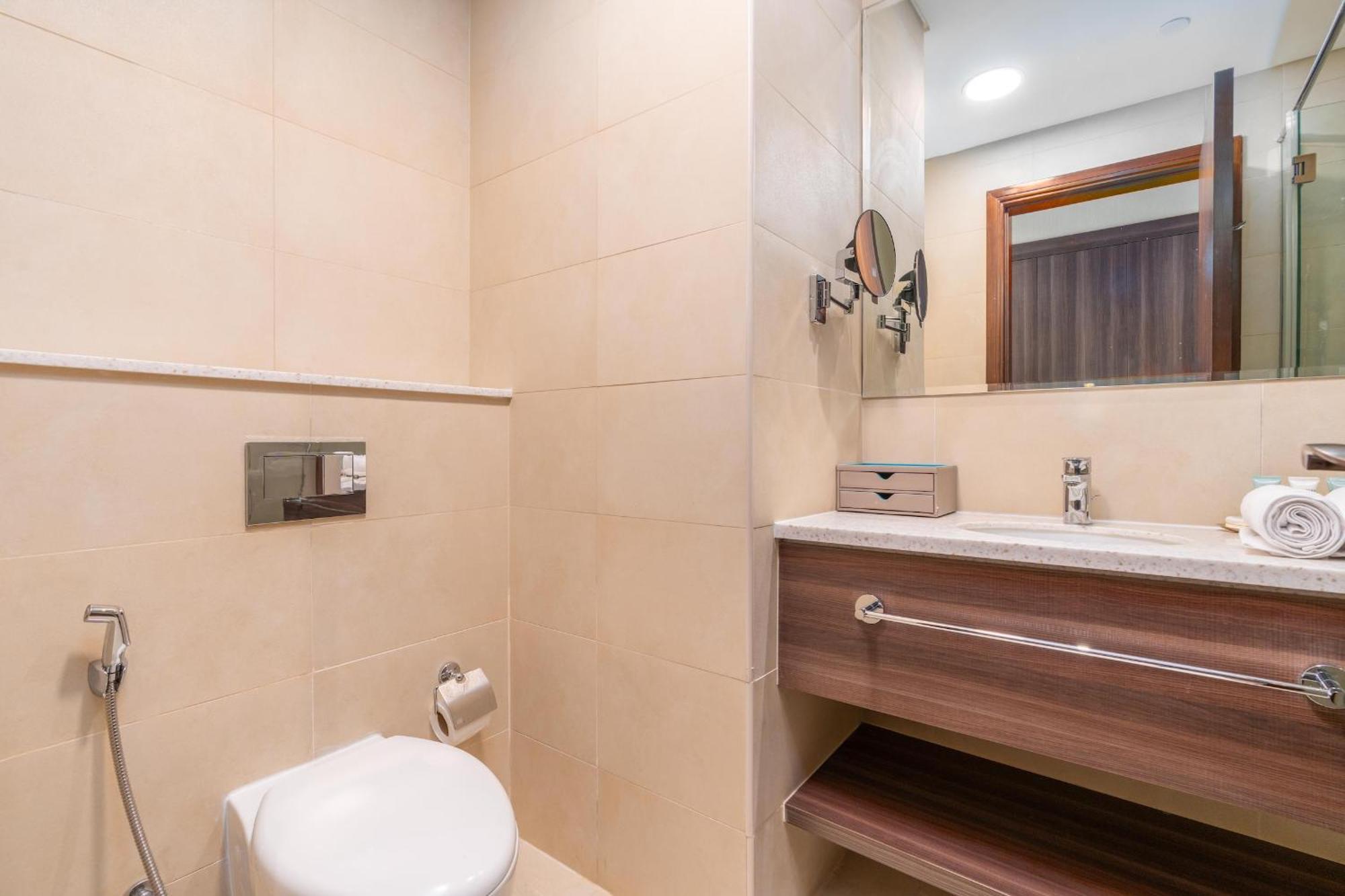 2br Avani Palm View - Cityapartmentstay Dubai