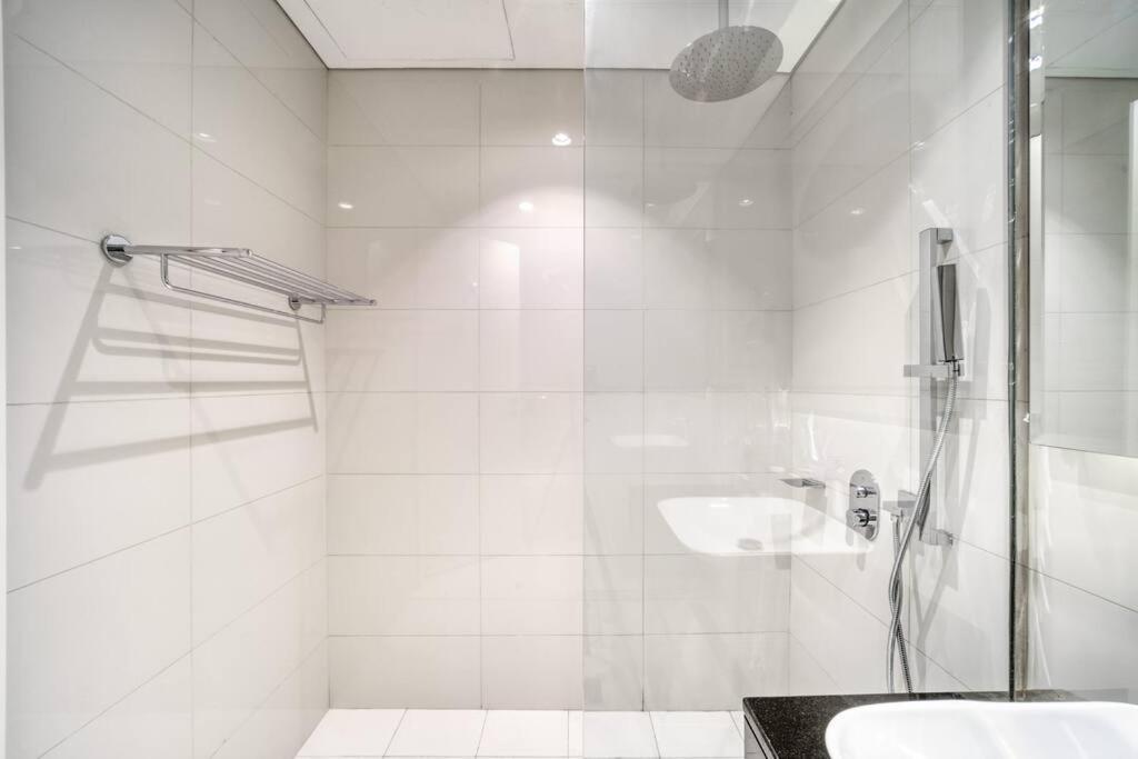 Dazzling In Business Bay L View Apartment *