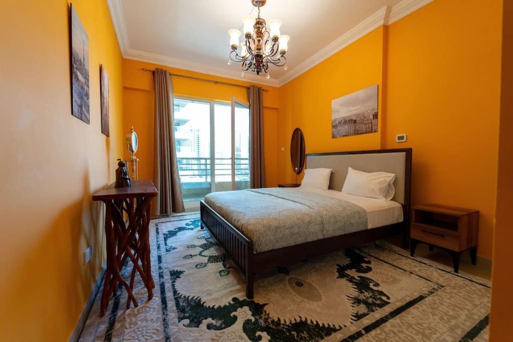 Sunset View 1br Near Beach,lake And Metro Dubai
